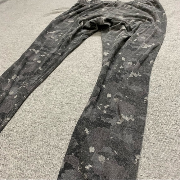 Nike Grey Camo Swirl Leggings Women’s Size XL - Picture 7 of 8